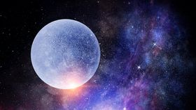 Luna Plină în februarie 2024: Cum sunt zodiile influențate?